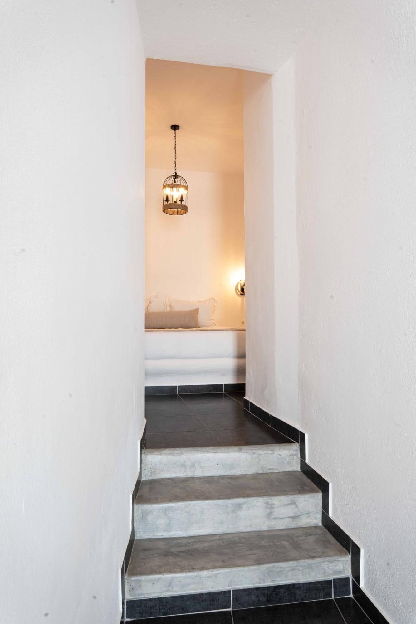 La Roka, Cliffside Memories Bed & Breakfast Imerovigli  Exterior photo