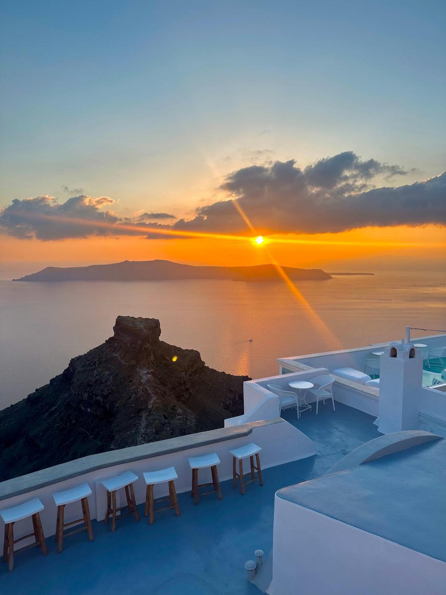 La Roka, Cliffside Memories Bed & Breakfast Imerovigli  Exterior photo